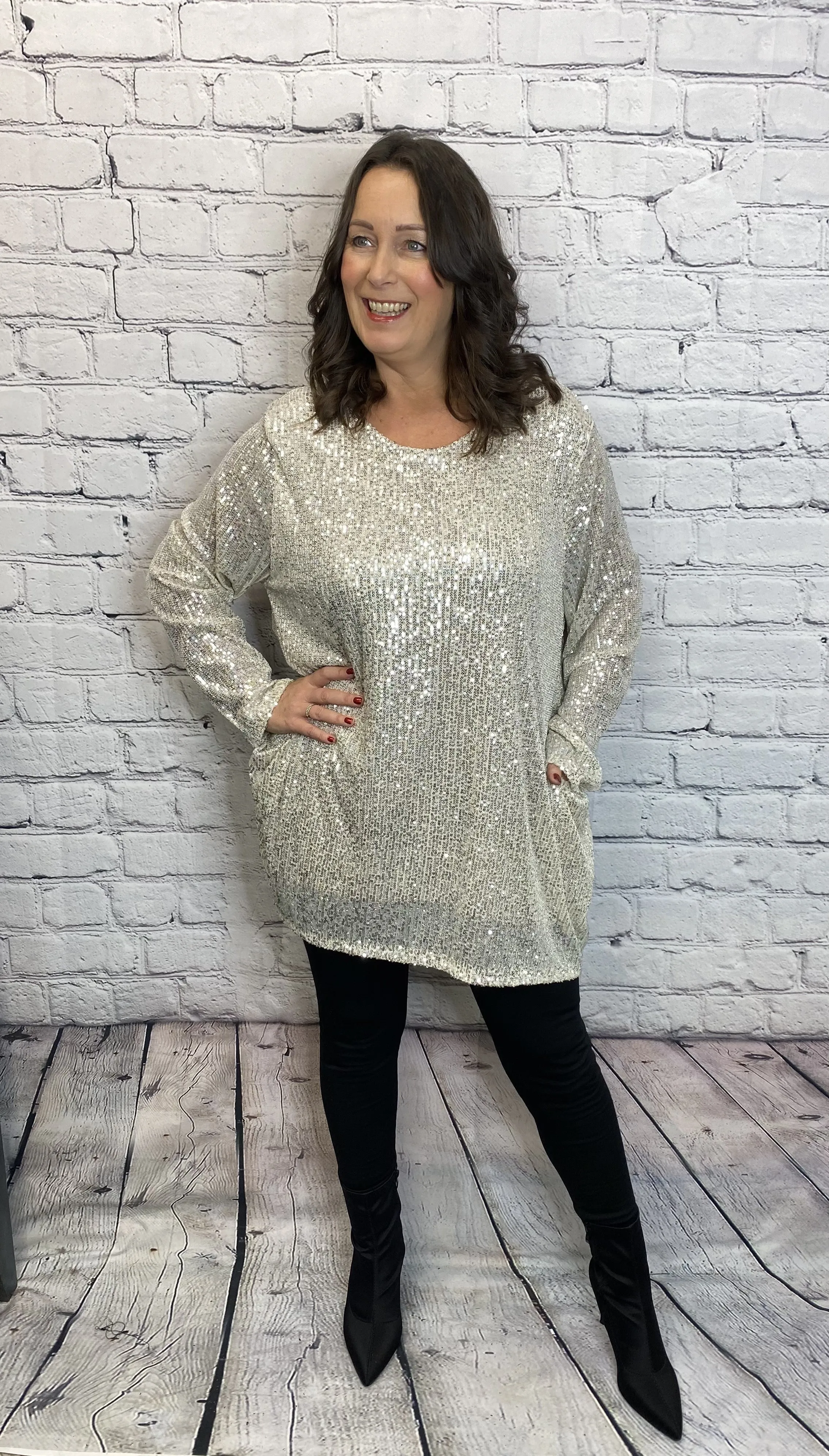 CHARLOTTE Sequin Pocketed Top