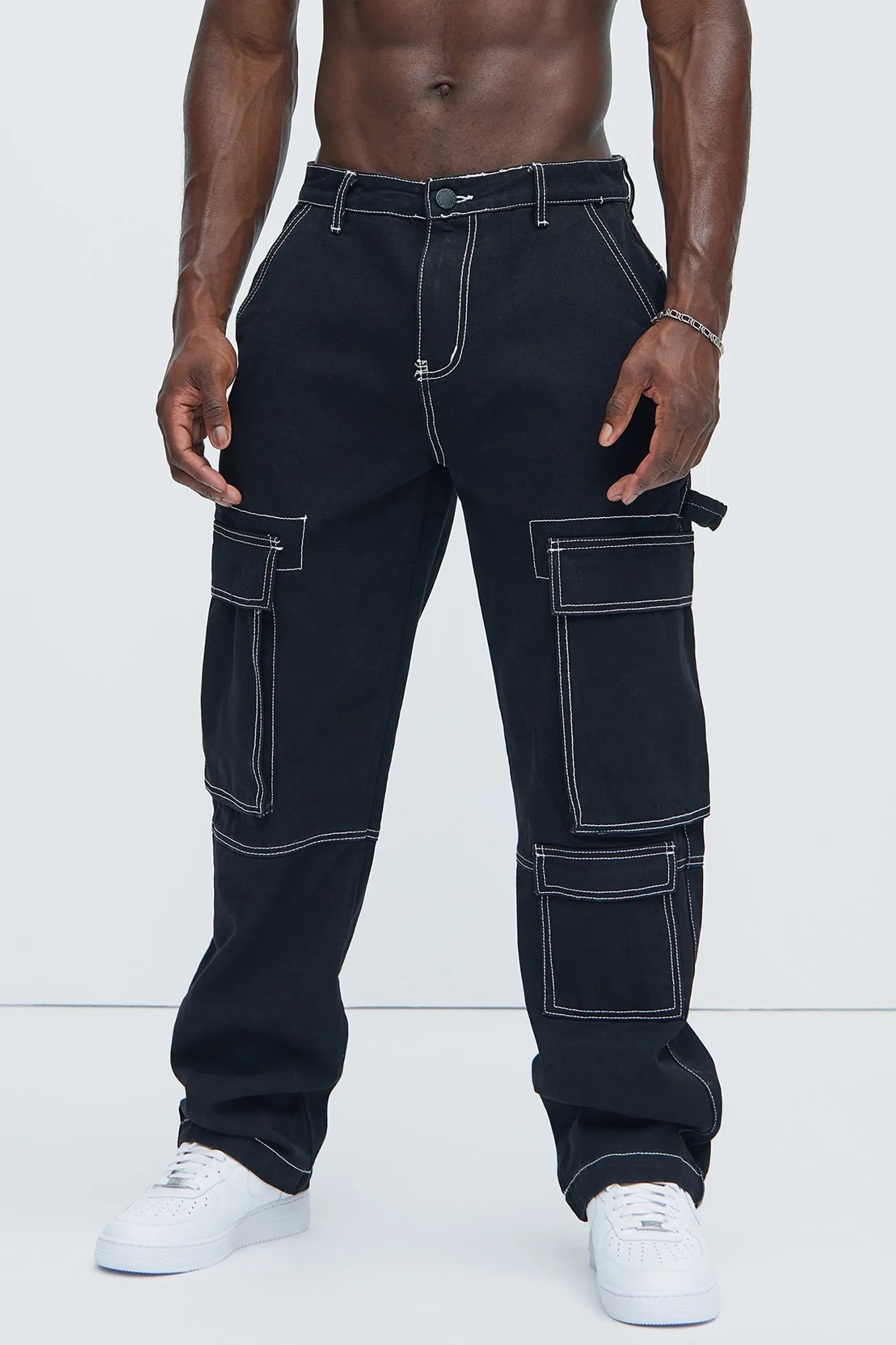 Contrast Stitch Cargo Jeans - Black