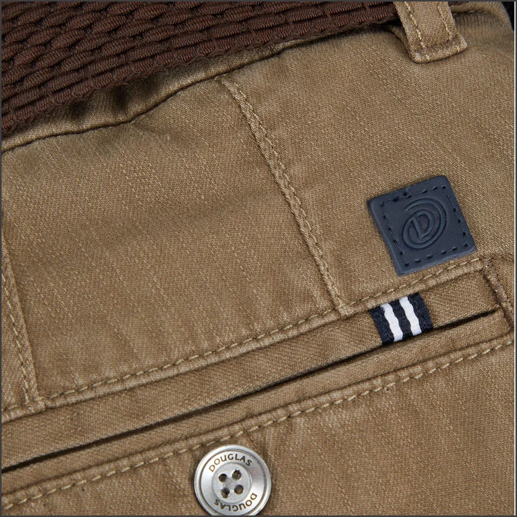 Douglas Sterling Beige Chinos<>