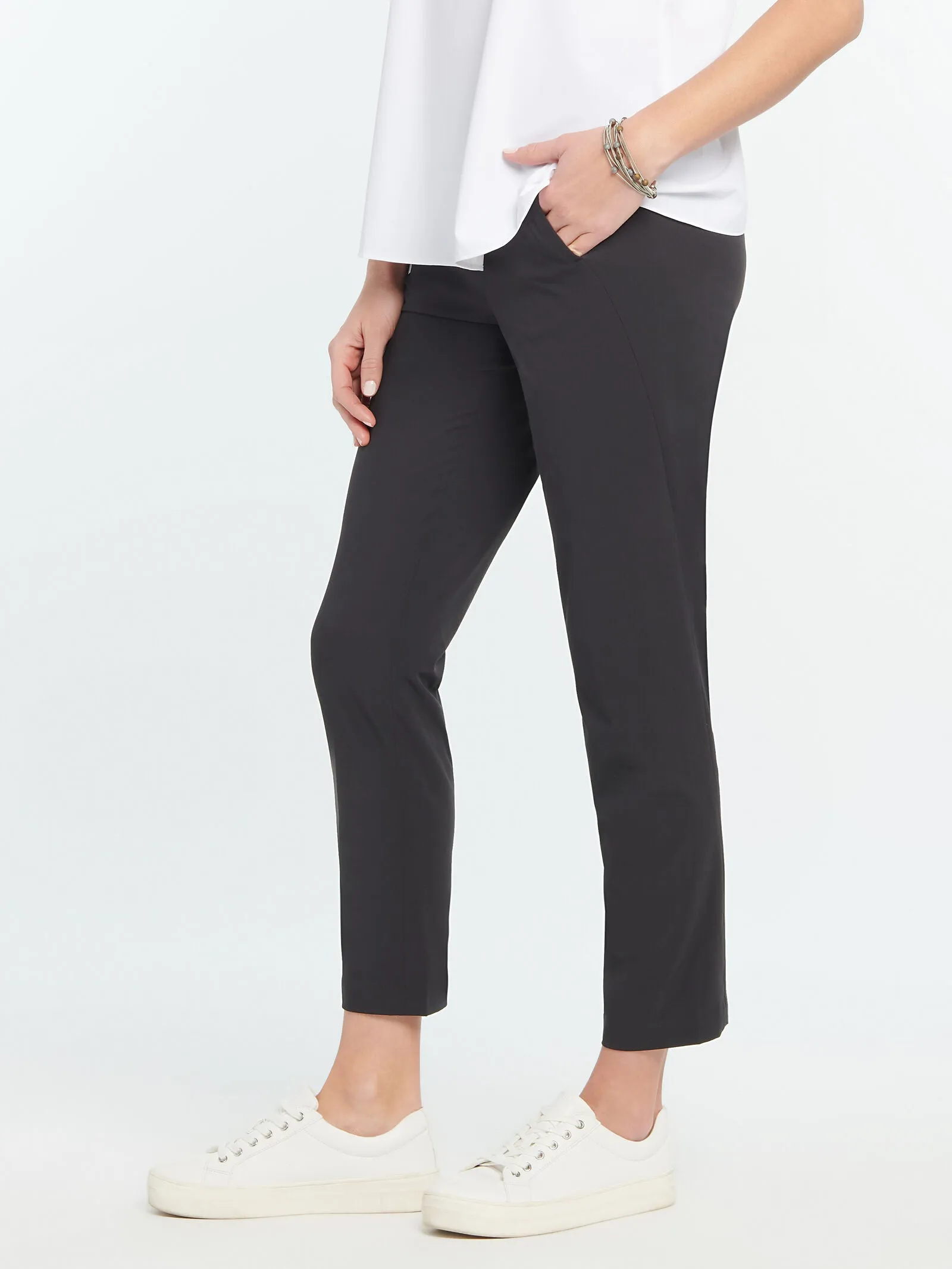 S201872 Nic   Zoe Pant