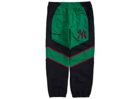 Supreme x New York Yankees Track Pant Green